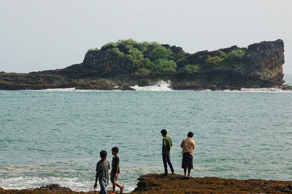 Pulo Manuk By Indonesia Kaya