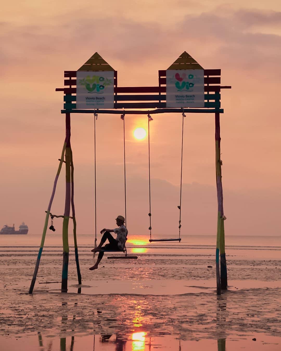 Ayunan Pantai Viovio